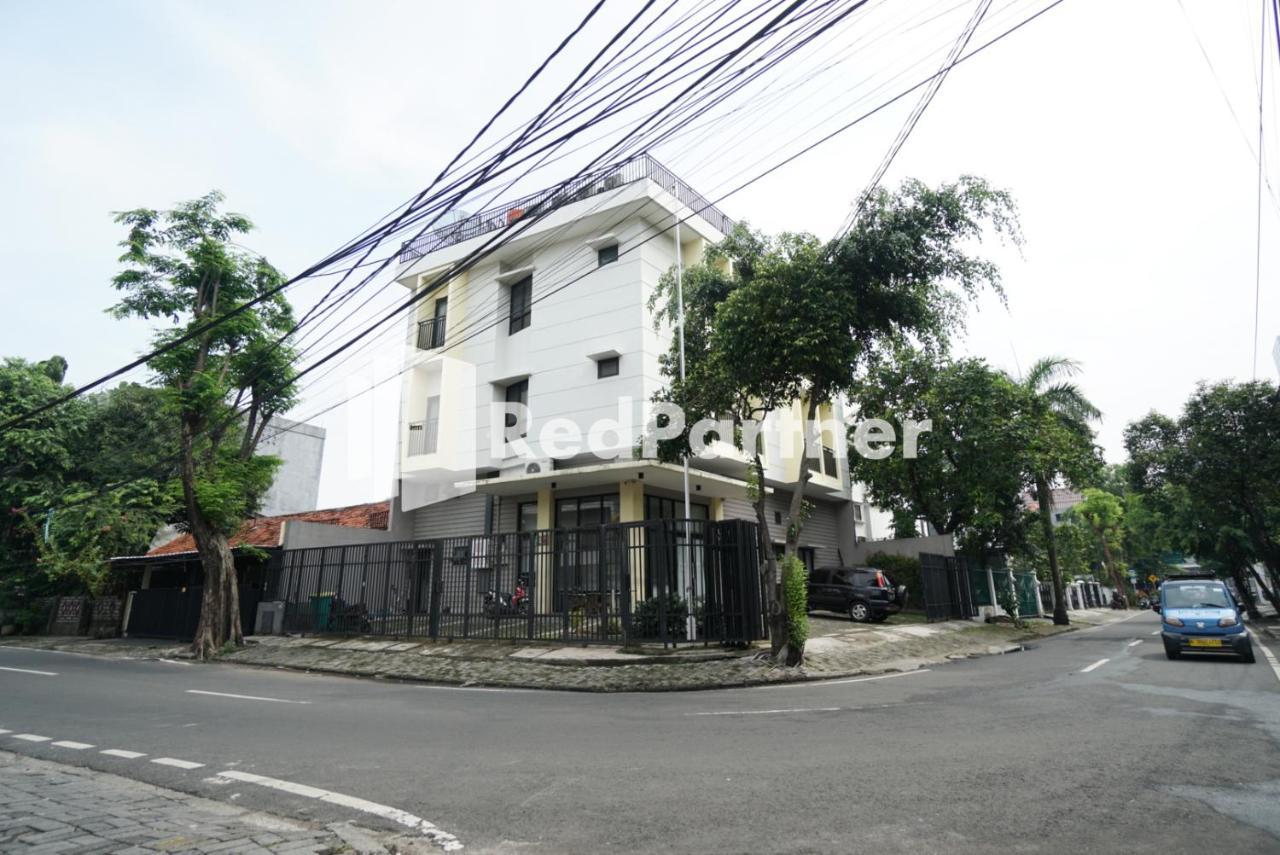 מלון ג'קרטה Toba Mansion Syariah Near Benhil Redpartner מראה חיצוני תמונה