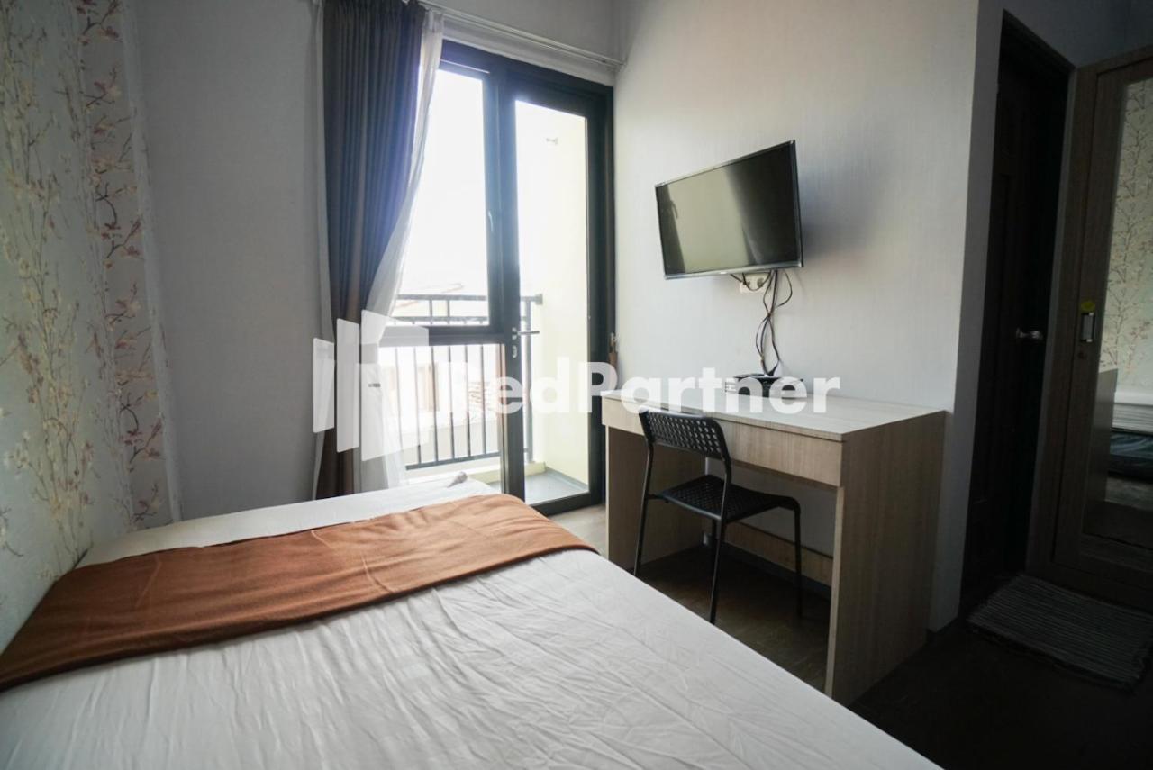 מלון ג'קרטה Toba Mansion Syariah Near Benhil Redpartner מראה חיצוני תמונה