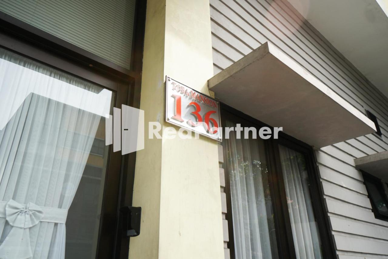 מלון ג'קרטה Toba Mansion Syariah Near Benhil Redpartner מראה חיצוני תמונה
