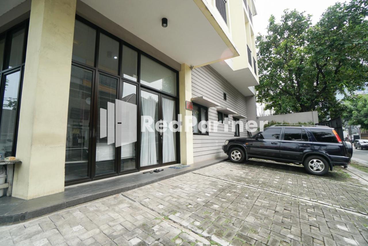 מלון ג'קרטה Toba Mansion Syariah Near Benhil Redpartner מראה חיצוני תמונה